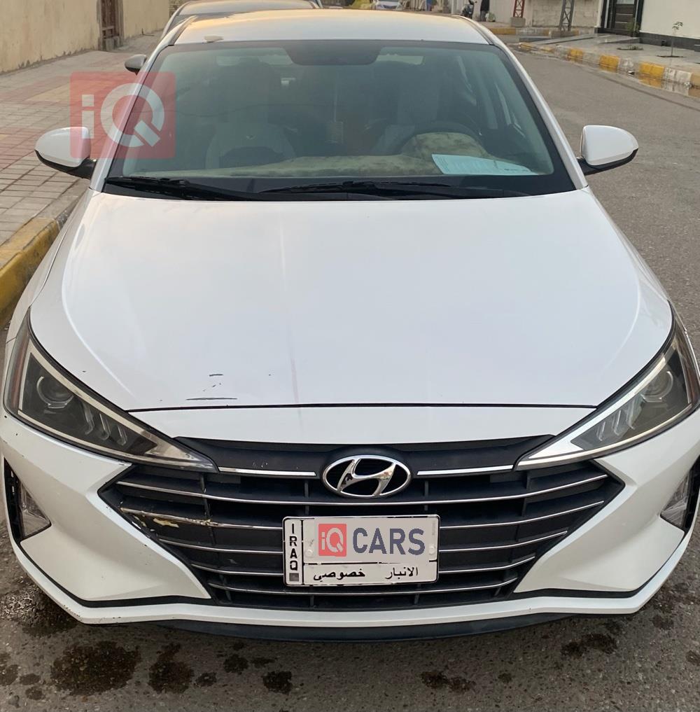 هيونداي النترا